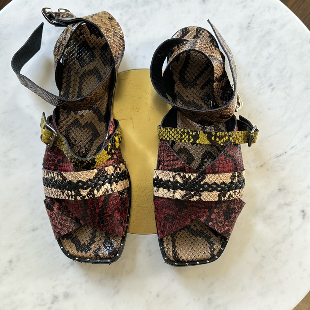 Multi color snakeskin square toes sandal